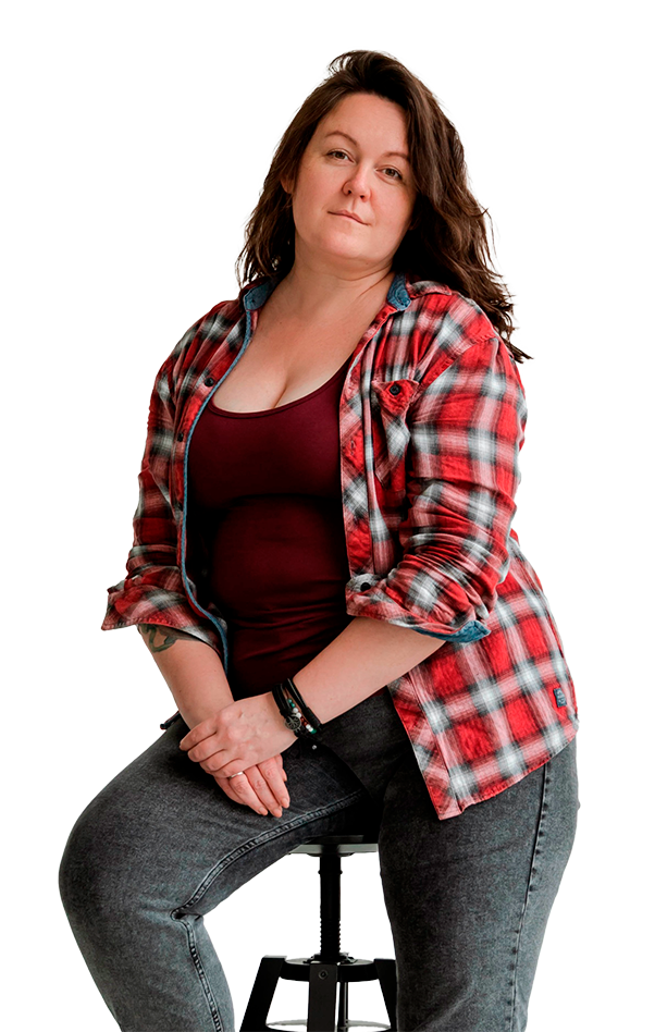 Aliya Bodnar business strategist helping founders build clear and structured businesses